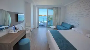 Okeanos Beach Boutique Hotel
