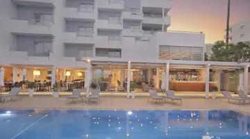 Okeanos Beach Boutique Hotel