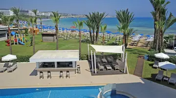 Okeanos Beach Boutique Hotel