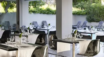 Oktober Downtown Boutique Hotel (ex Rooms)