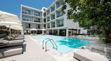 OKTOBER DOWNTOWN BOUTIQUE HOTEL