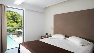 Oktober Downtown Boutique Hotel