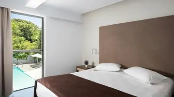 OKTOBER DOWNTOWN BOUTIQUE HOTEL