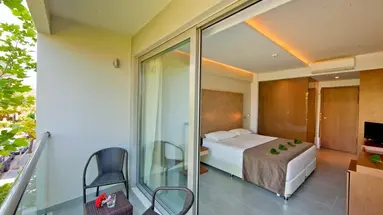 Oktober Downtown Boutique Hotel