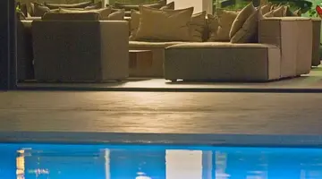 OKTOBER DOWNTOWN BOUTIQUE HOTEL