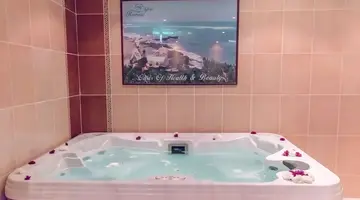 Old Palace Resort