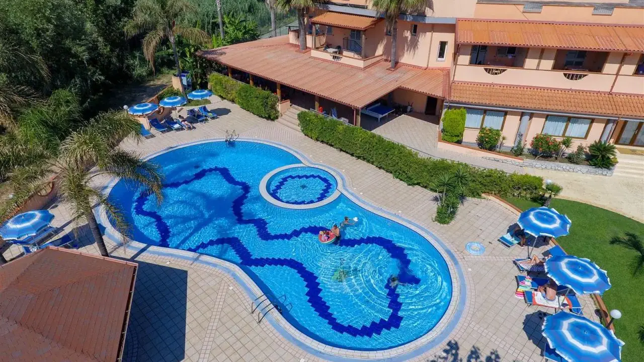 OLD RIVER VILLAGGIO