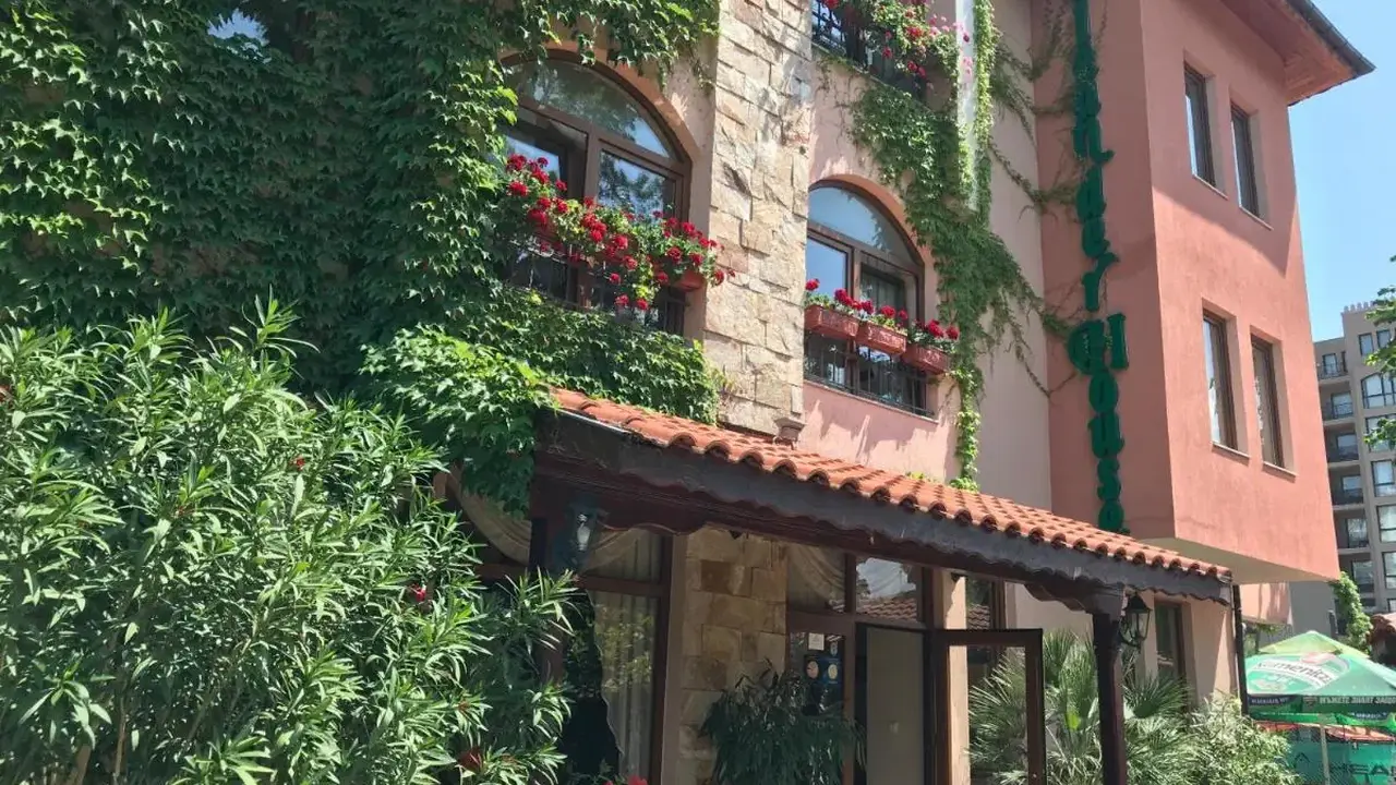 Oleander House