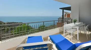 Olee Nerja Holiday Rentals by Fuerte Group