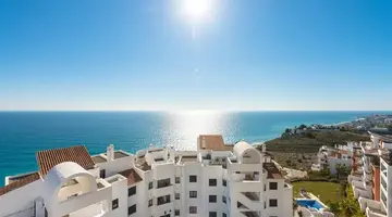 Olee Nerja Holiday Rentals by Fuerte Group