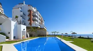Olee Nerja Holiday Rentals by Fuerte Group
