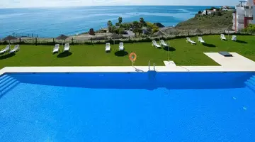 Olee Nerja Holiday Rentals by Fuerte Group