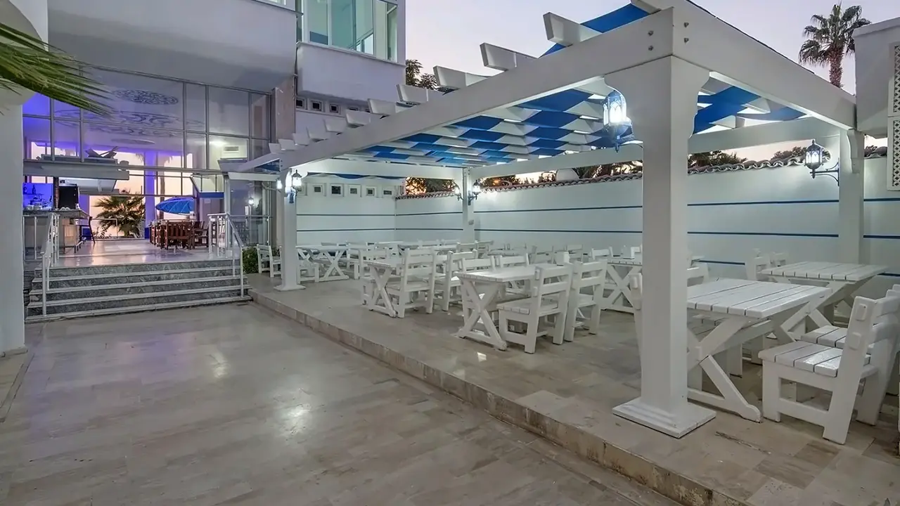 Olimpos Beach Hotel By RRH&R