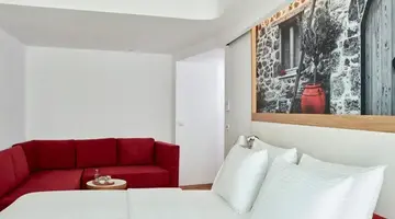 Olive Green Hotel