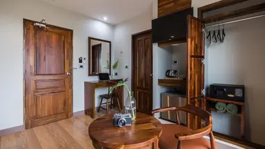 OLIVE TREE HOTEL