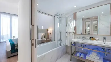 OLYMPIC LAGOON RESORT AYIA NAPA