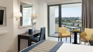 OLYMPIC LAGOON RESORT AYIA NAPA