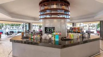 OLYMPIC LAGOON RESORT AYIA NAPA