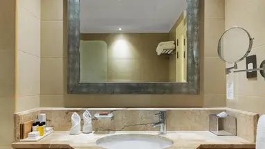 OLYMPIC LAGOON RESORT AYIA NAPA