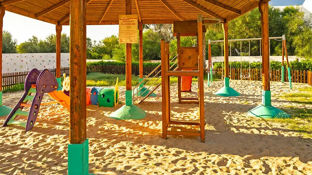 OMAR KHAYAM RESORT & AQUAPARK