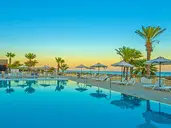 OMAR KHAYAM RESORT & AQUAPARK