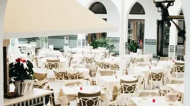 Ona Beverly Hills Suites