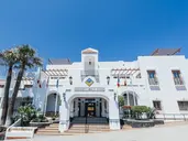 Ona Beverly Hills Suites