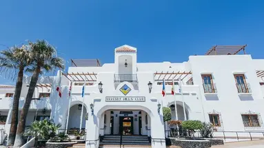 Ona Beverly Hills Suites