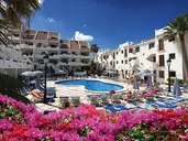 Ona Beverly Hills Suites