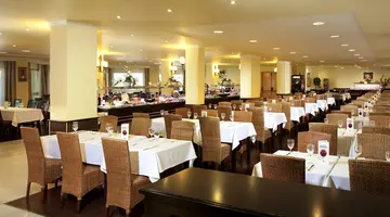 Ona Marinas de Nerja Spa Resort