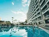Ona Palm Beach