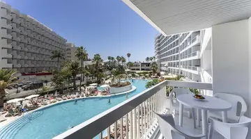 Ona Palm Beach