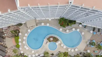 Ona Palm Beach