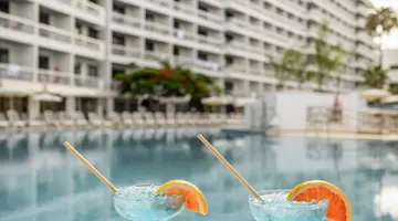Ona Palm Beach
