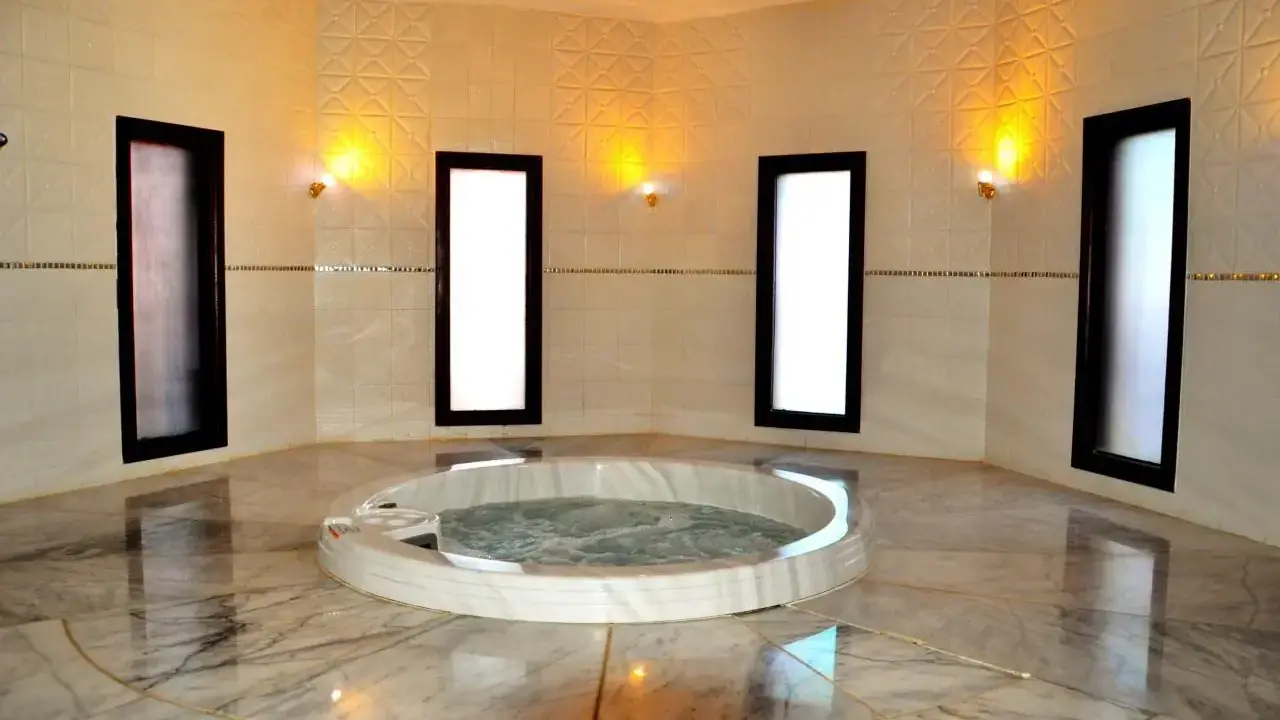 ONATTI BEACH RESORT