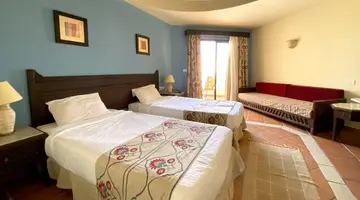 ONATTI BEACH RESORT