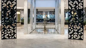 One Resort Premium