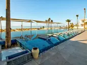 One Resort Premium