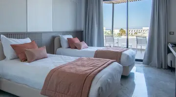 One Resort Premium