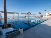 One Resort Premium