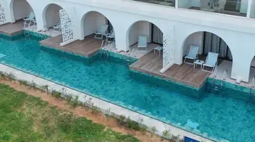 One Resort Premium