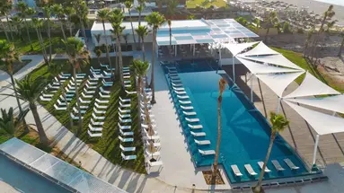 One Resort Premium