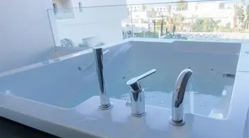 One Resort Premium
