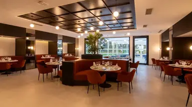 One Resort Premium