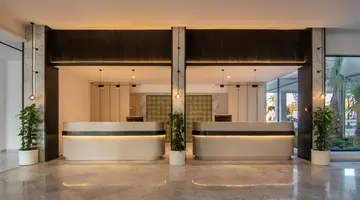 One Resort Premium
