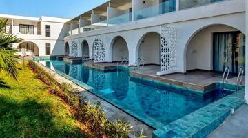One Resort Premium