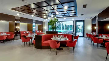 One Resort Premium