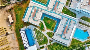 One Resort Premium