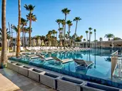 One Resort Premium