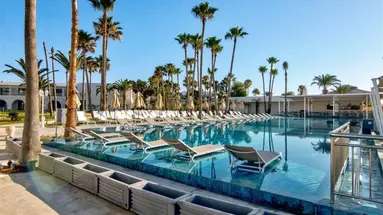 One Resort Premium